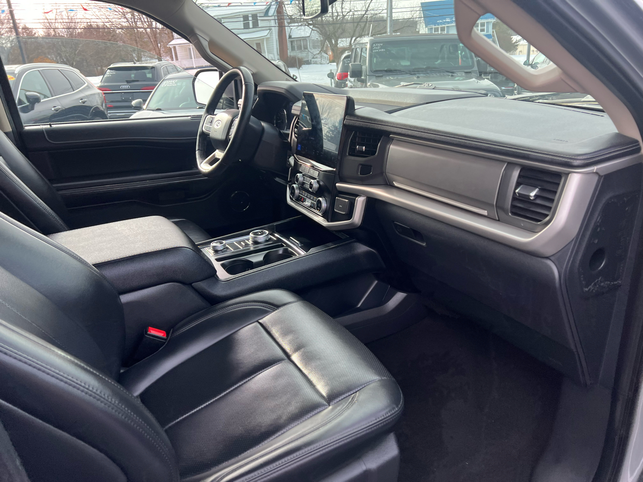 Ford Expedition Max XLT 4x4 2024