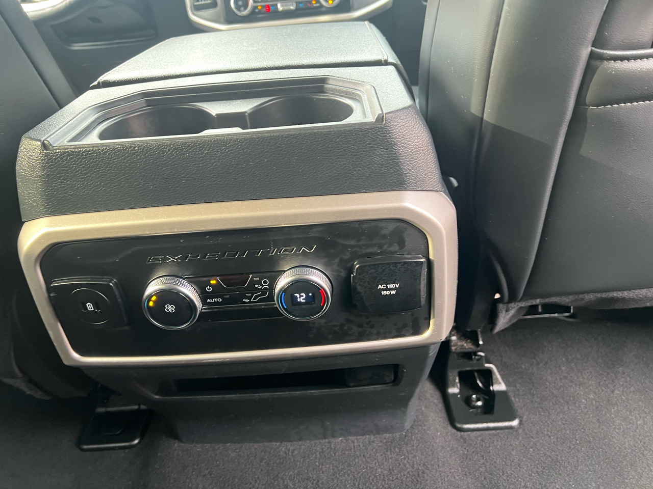 Ford Expedition Max XLT 4x4 2024