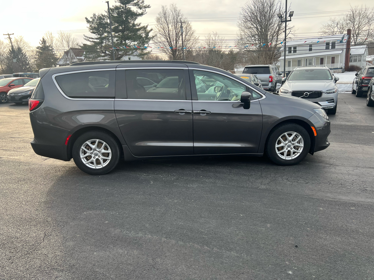Chrysler Voyager LXI FWD 2021