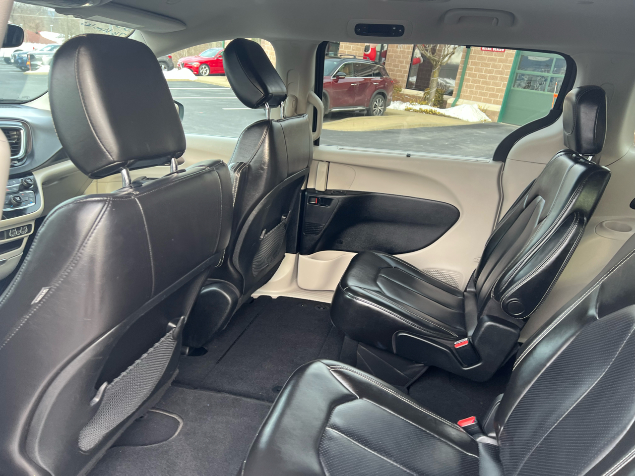 Chrysler Voyager LXI FWD 2021