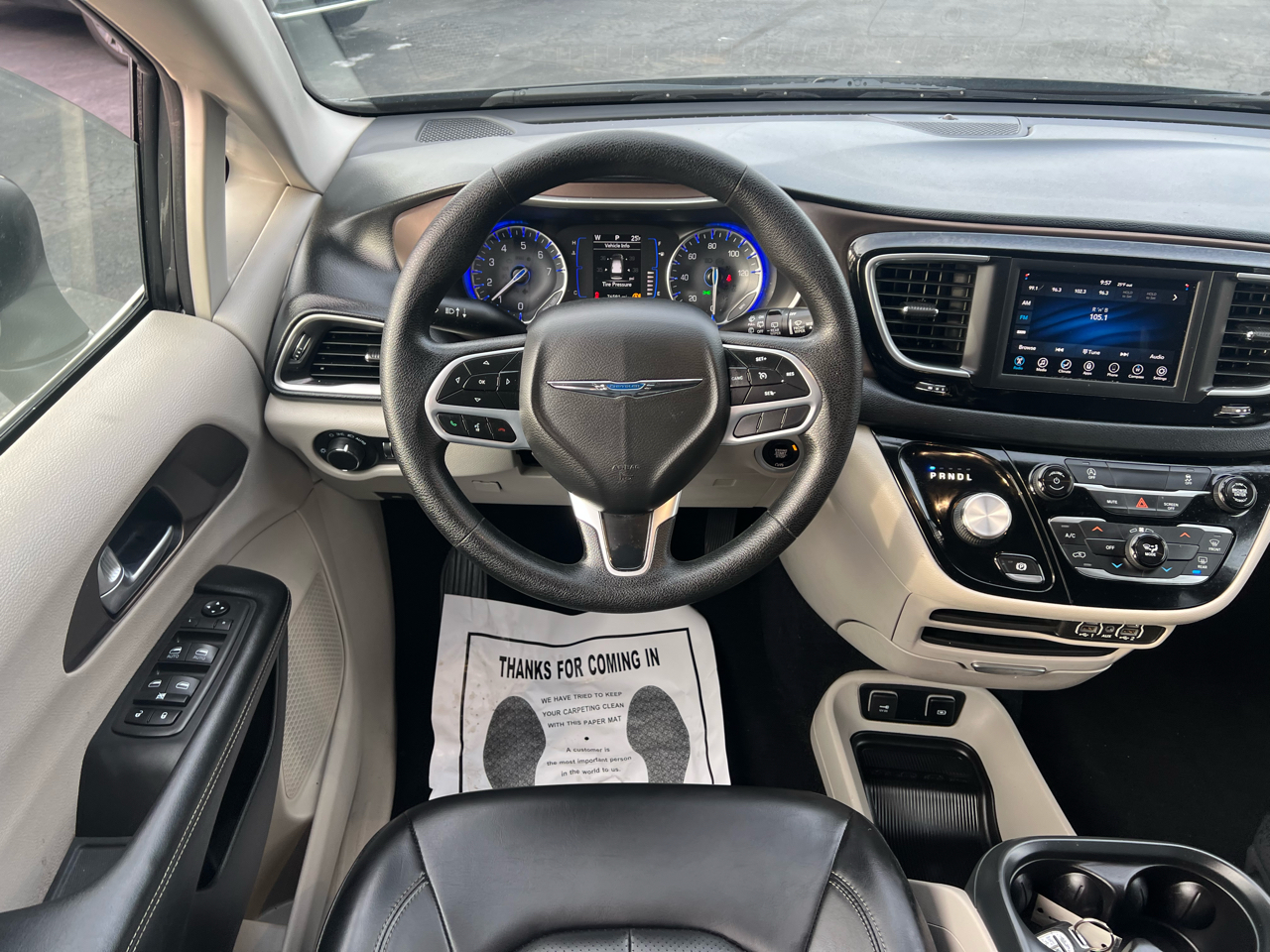 Chrysler Voyager LXI FWD 2021