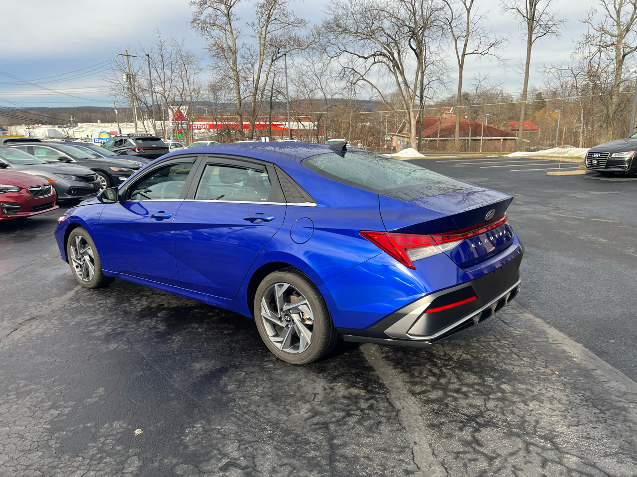 Hyundai Elantra SEL IVT 2024