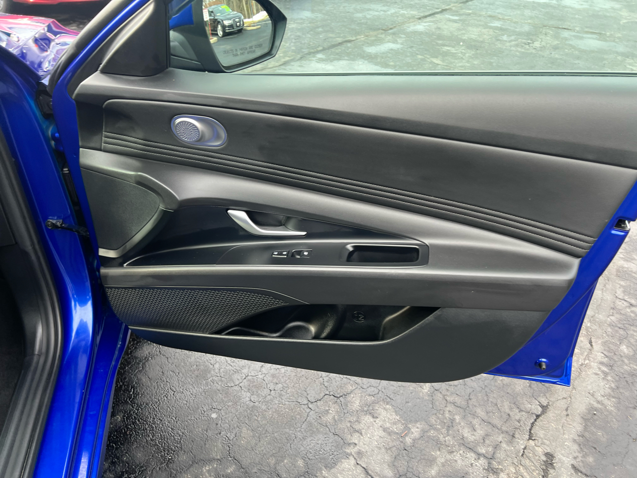 Hyundai Elantra SEL IVT 2024