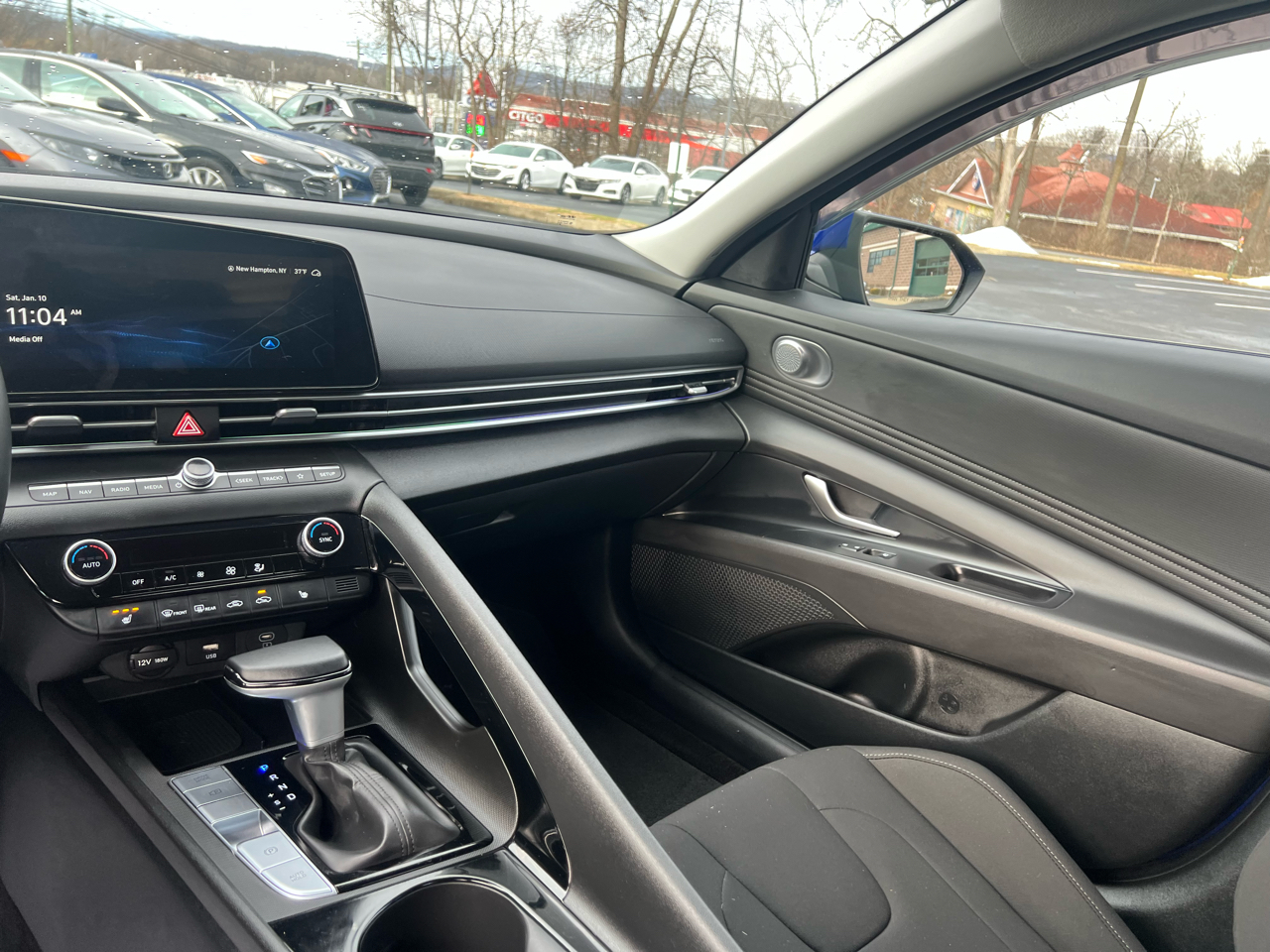 Hyundai Elantra SEL IVT 2024