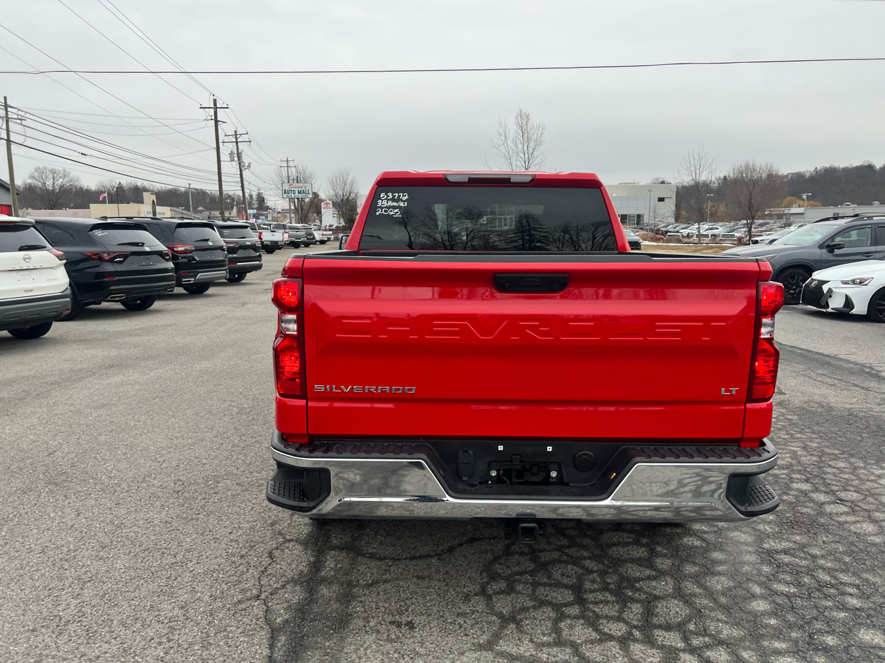 Chevrolet Silverado 1500 4WD Crew Cab 147" LT w/1LT 2025