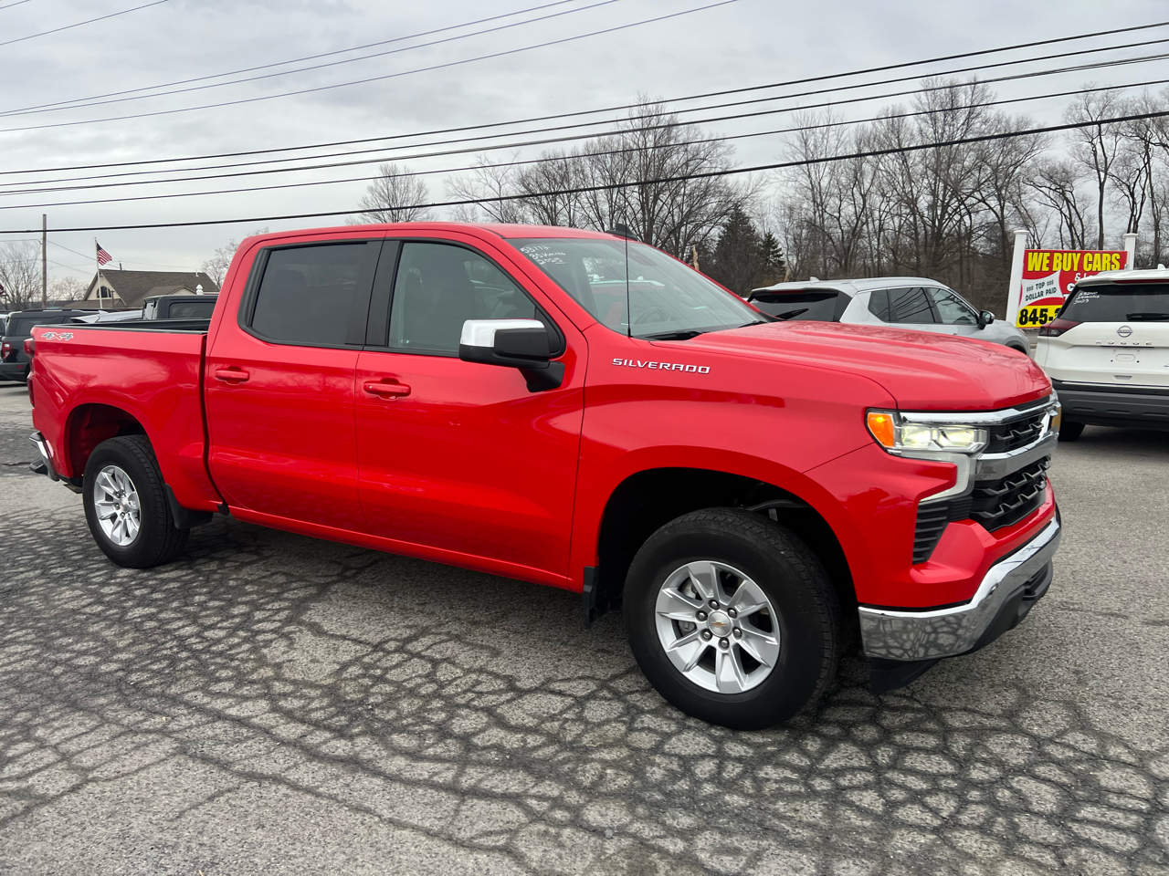 Chevrolet Silverado 1500 4WD Crew Cab 147" LT w/1LT 2025