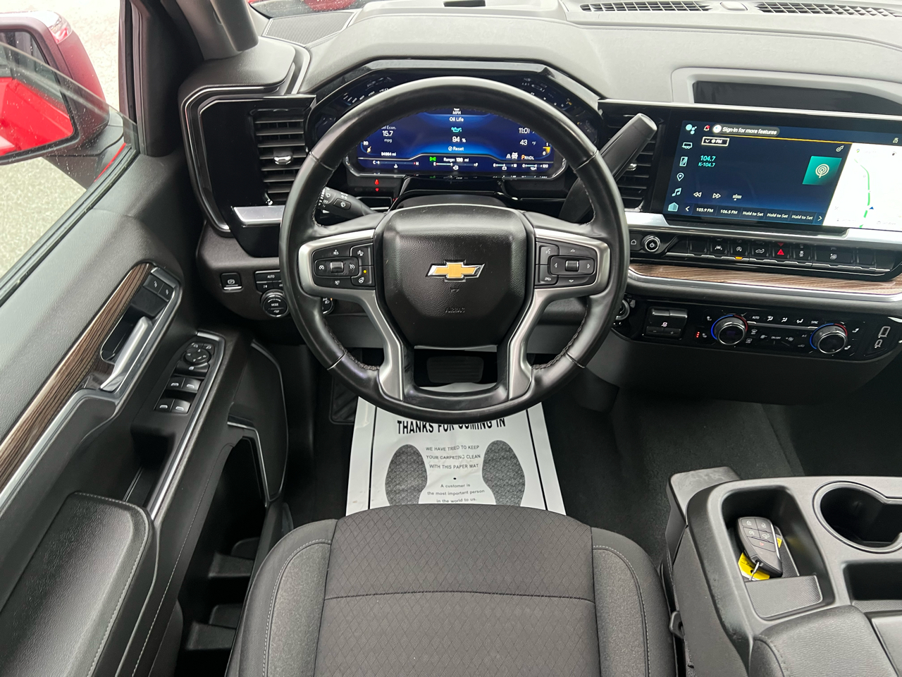 Chevrolet Silverado 1500 4WD Crew Cab 147" LT w/1LT 2025