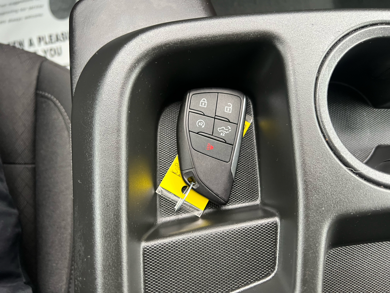 Chevrolet Silverado 1500 4WD Crew Cab 147" LT w/1LT 2025