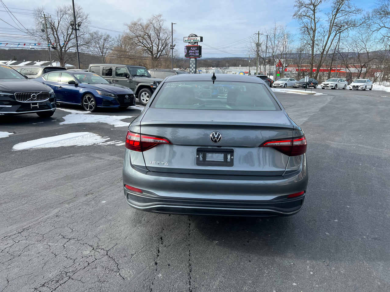 Volkswagen Jetta Sport Auto 2024