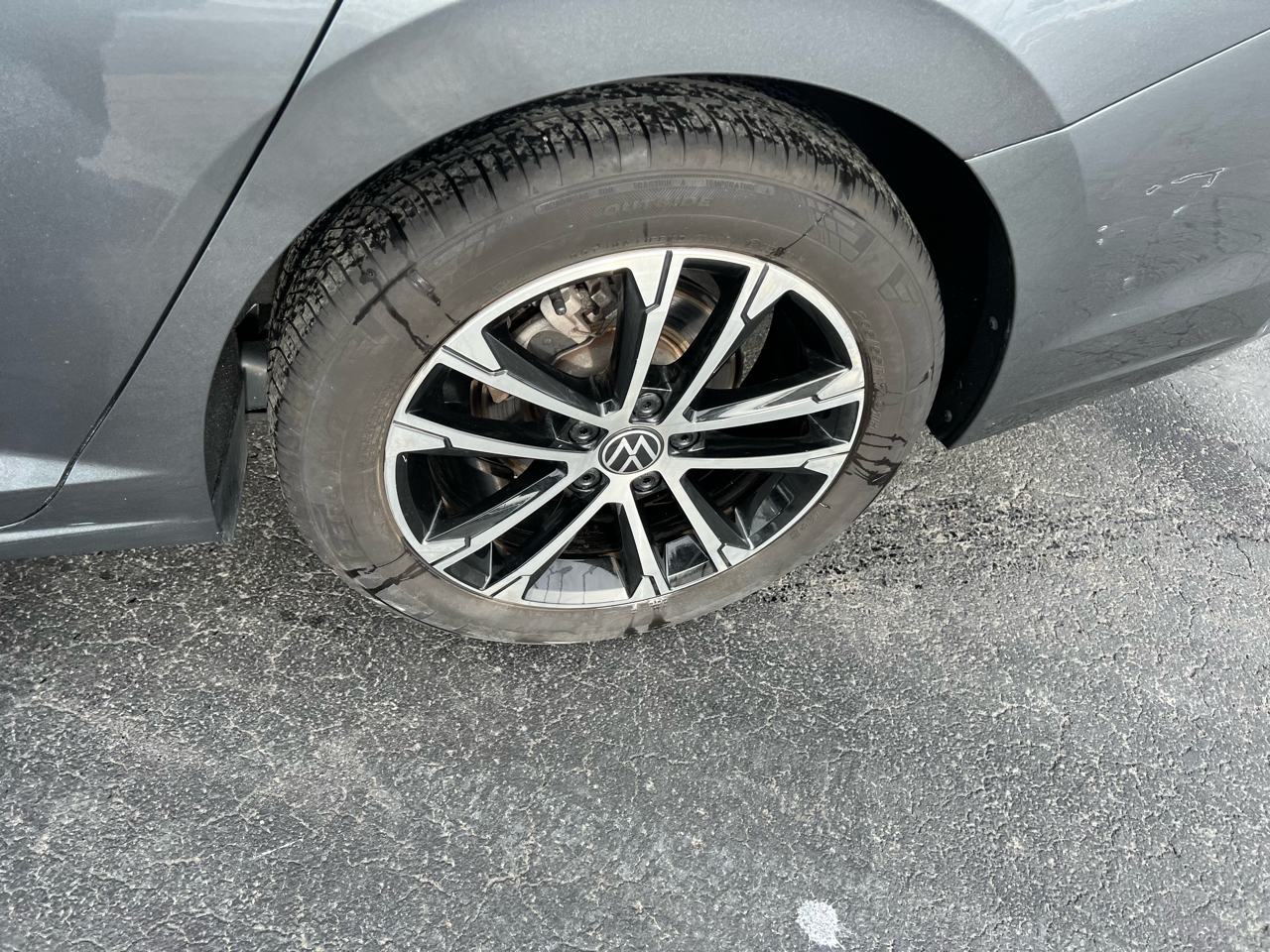 Volkswagen Jetta Sport Auto 2024