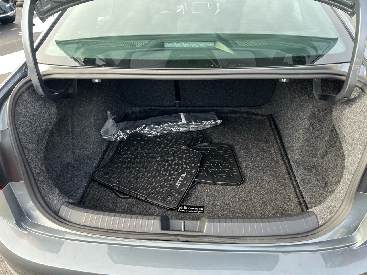 Volkswagen Jetta Sport Auto 2024