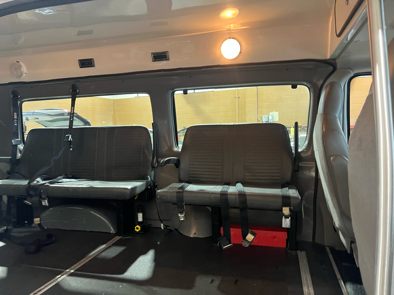 Ford Econoline Cargo Van E-250 Ext Recreational 2014