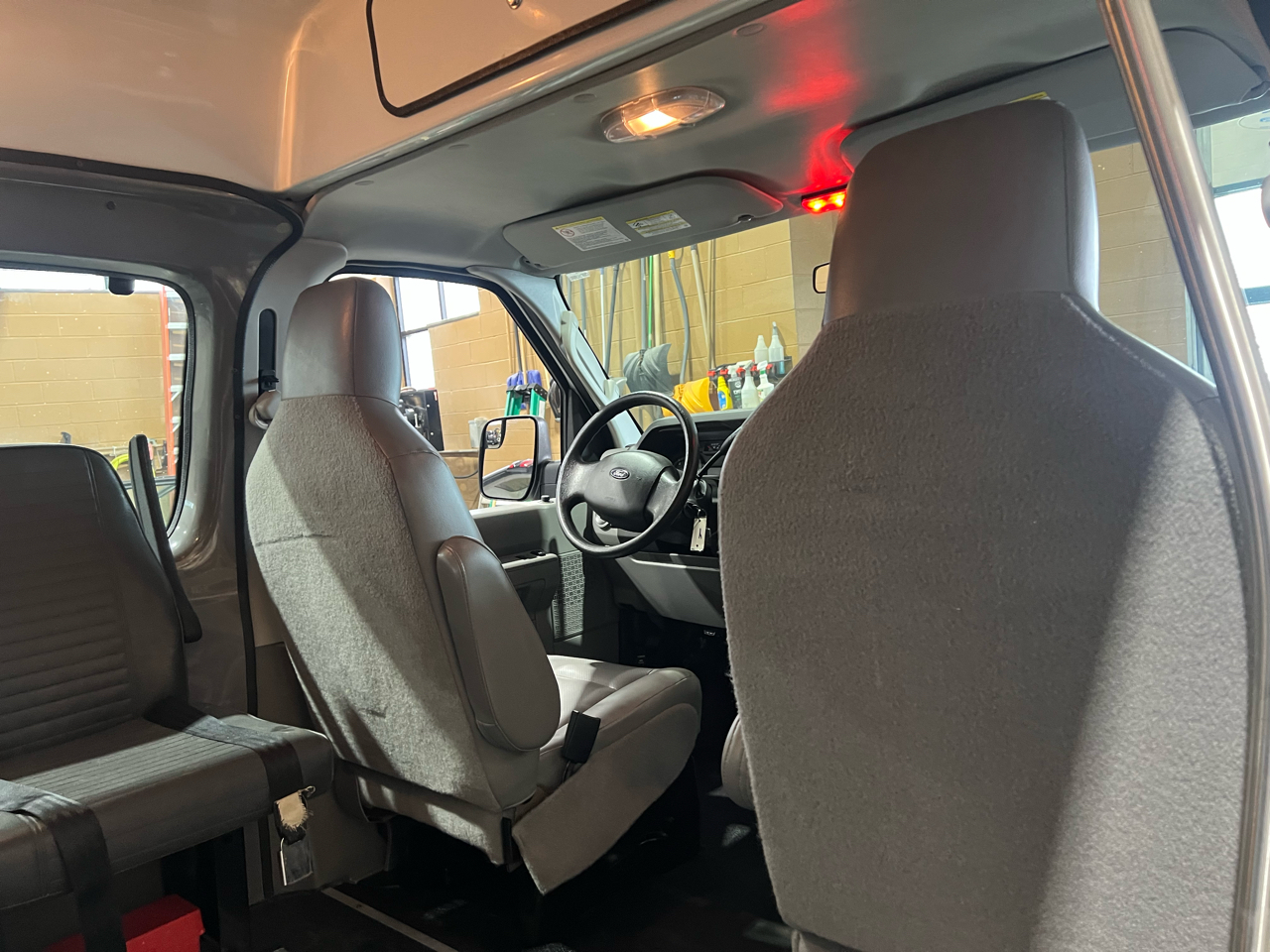 Ford Econoline Cargo Van E-250 Ext Recreational 2014