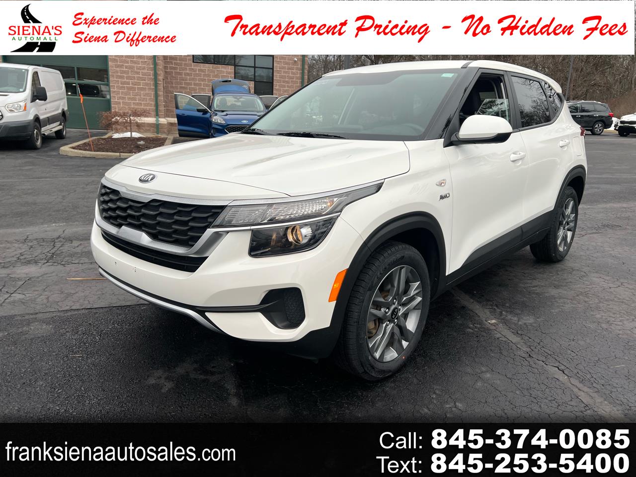 2021 Kia Seltos LX's photo