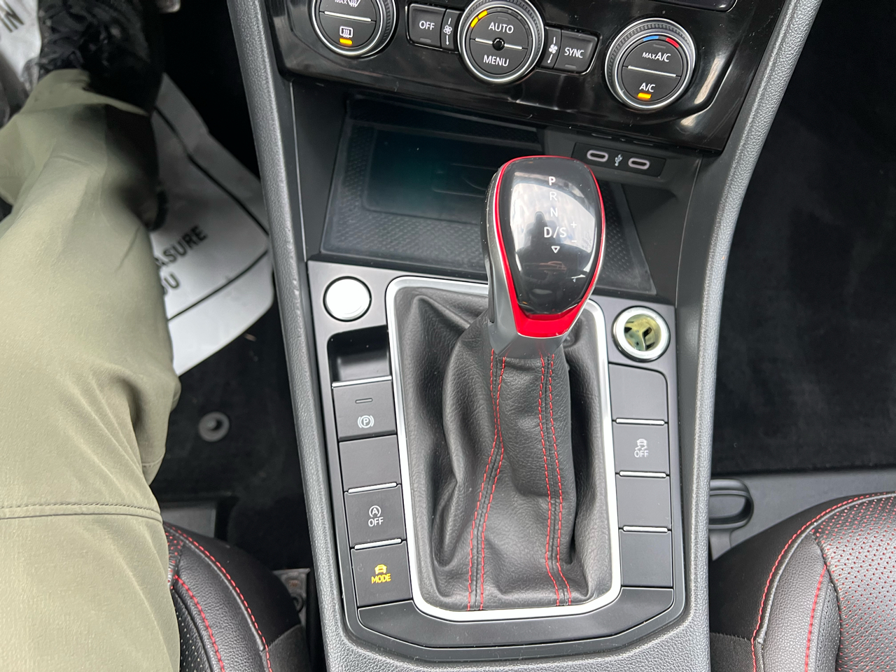 Volkswagen Jetta GLI Autobahn DSG 2022