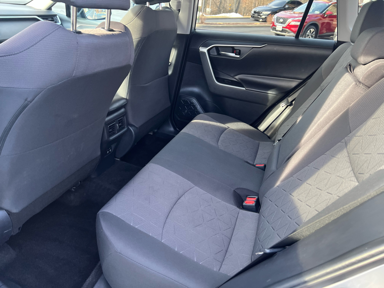 Toyota RAV4 XLE AWD (Natl) 2019