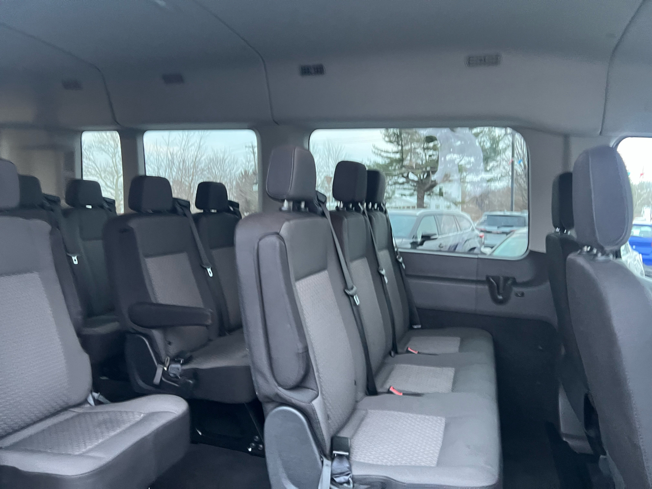 Ford Transit Passenger Wagon T-350 148" Med Roof XLT RWD 2024