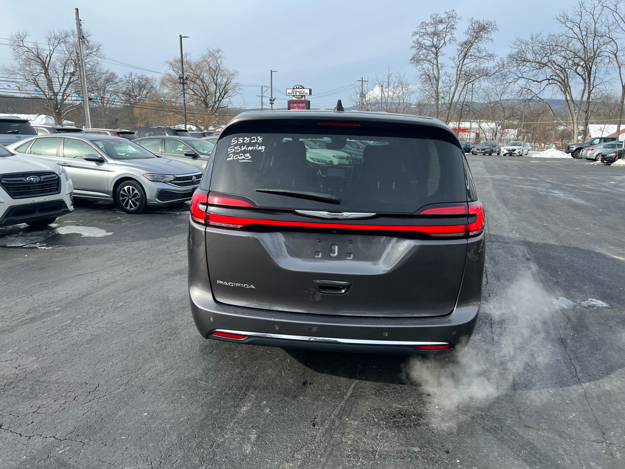 Chrysler Pacifica Touring L FWD 2023