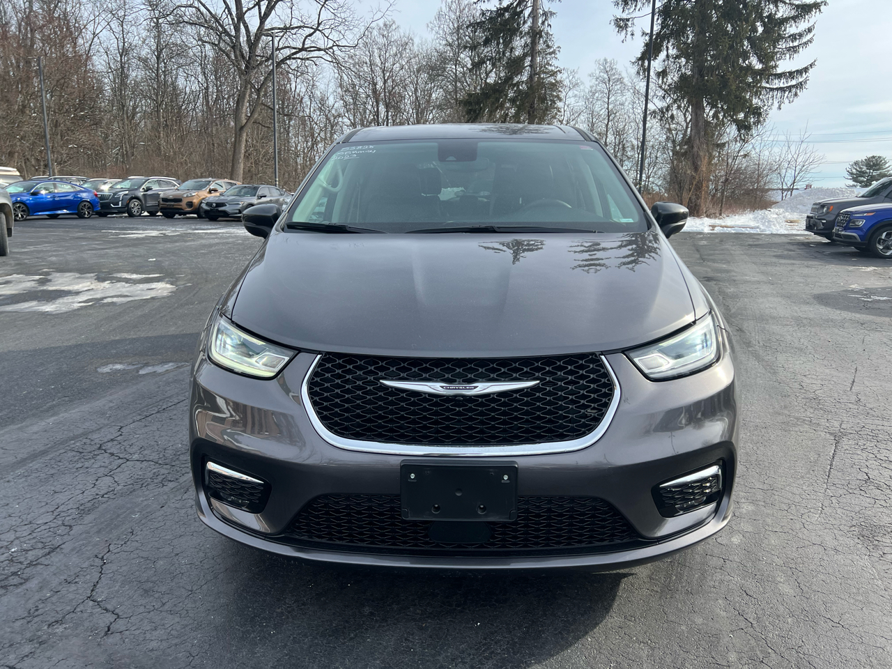 Chrysler Pacifica Touring L FWD 2023