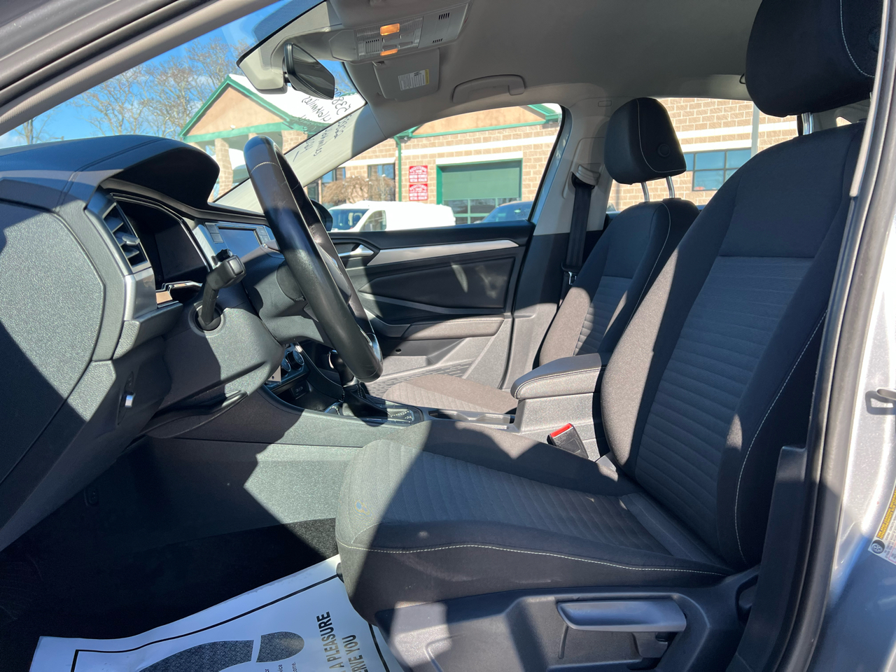 Volkswagen Jetta S Auto 2024