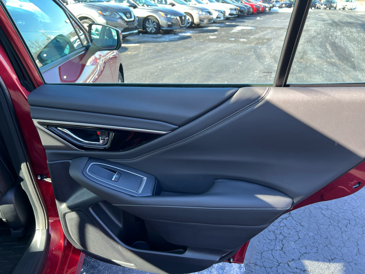 Subaru Legacy Limited AWD 2025