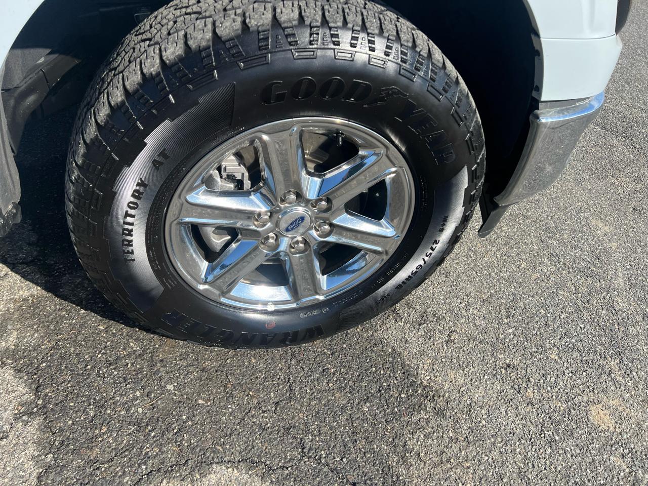 Ford F-150 XLT 4WD SuperCrew 5.5' Box 2025