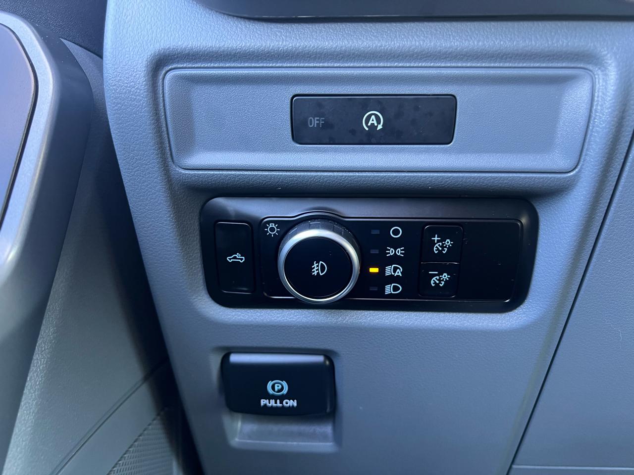 Ford F-150 XLT 4WD SuperCrew 5.5' Box 2025