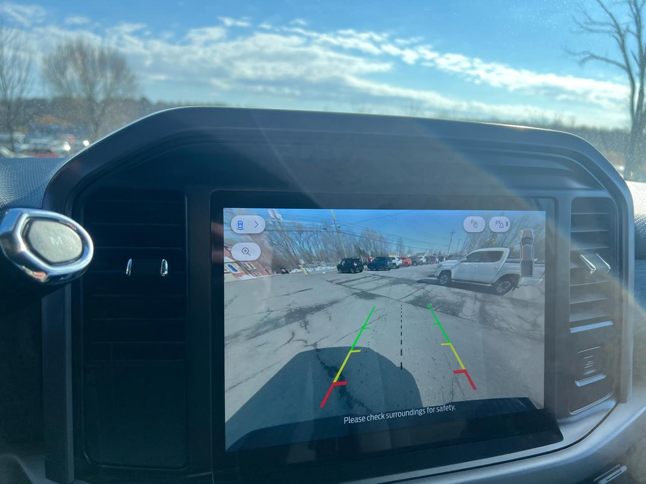 Ford F-150 XLT 4WD SuperCrew 5.5' Box 2025