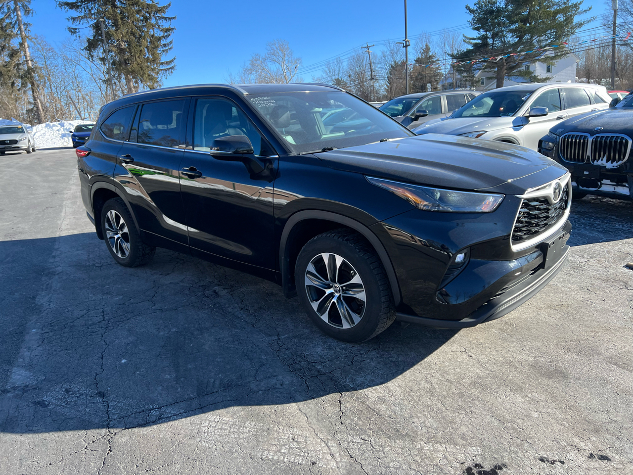 Toyota Highlander XLE AWD (Natl) 2022