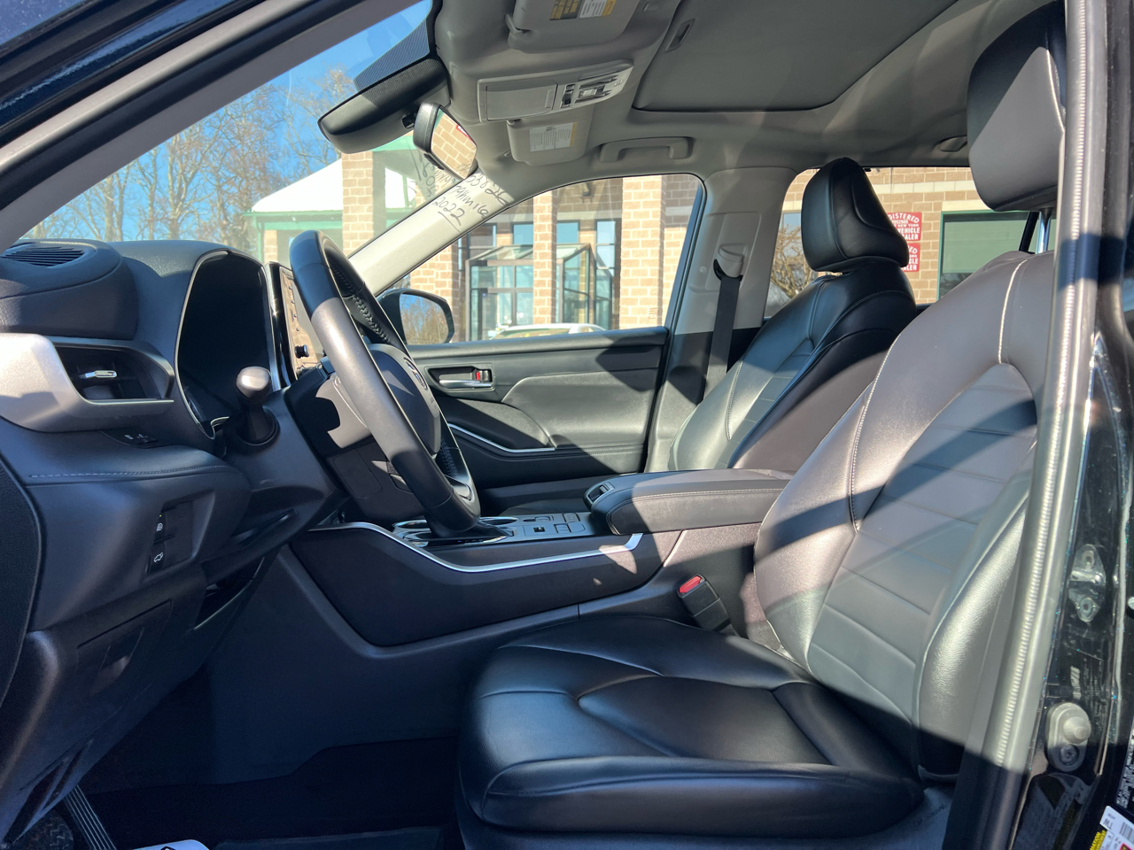 Toyota Highlander XLE AWD (Natl) 2022