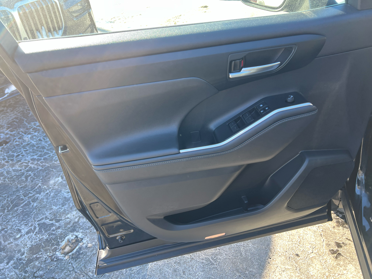 Toyota Highlander XLE AWD (Natl) 2022