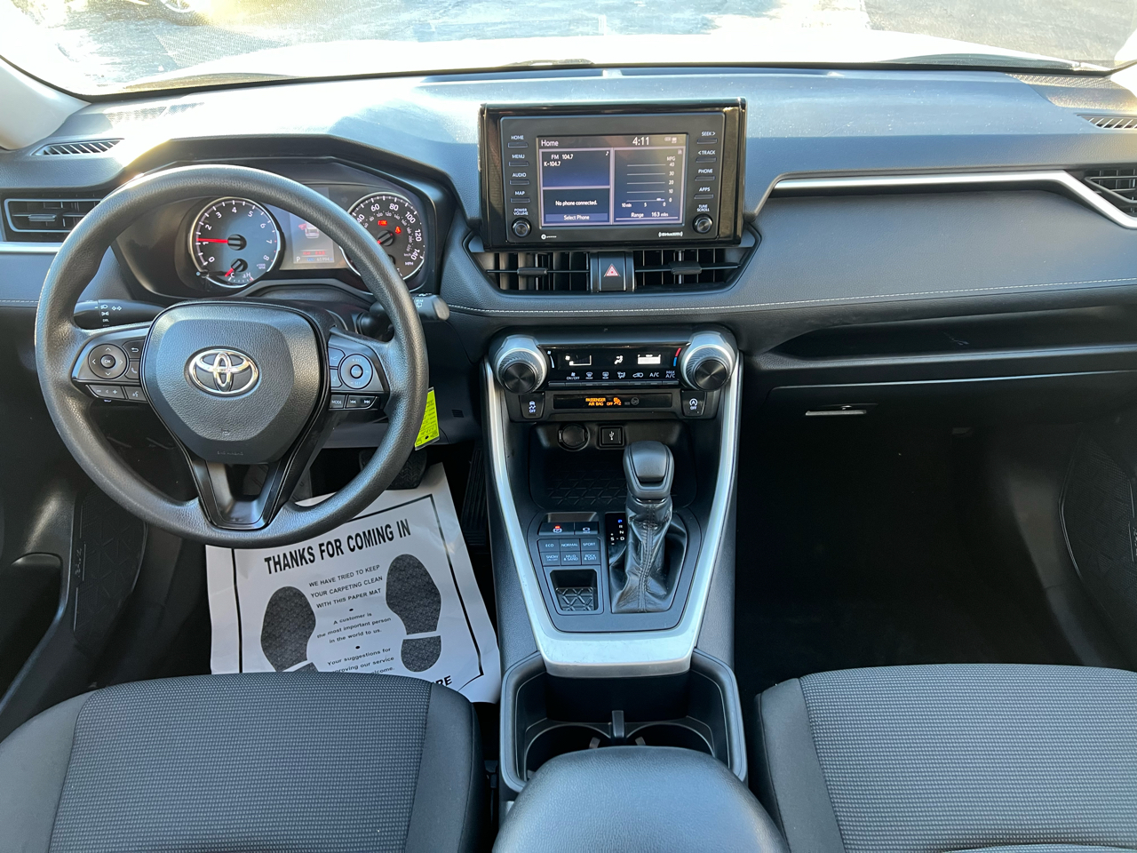 Toyota RAV4 LE AWD (Natl) 2022