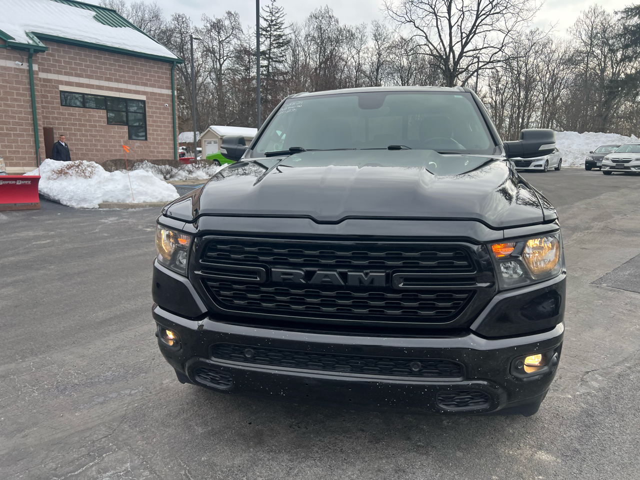 RAM 1500 Big Horn 4x4 Quad Cab 6'4" Box 2022