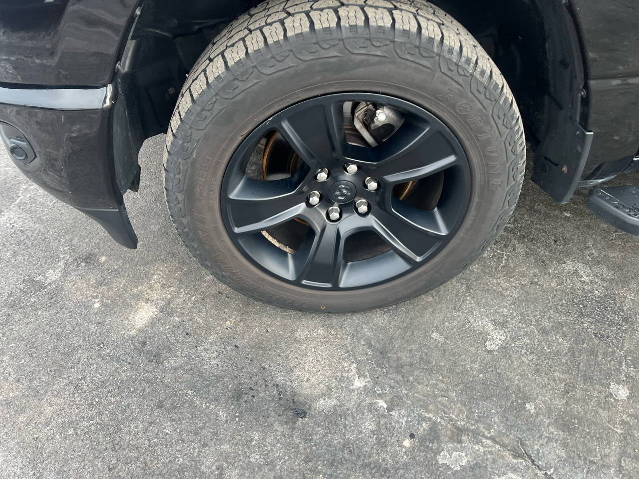 RAM 1500 Big Horn 4x4 Quad Cab 6'4" Box 2022