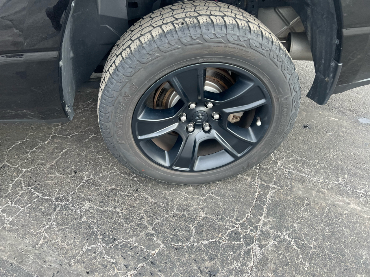 RAM 1500 Big Horn 4x4 Quad Cab 6'4" Box 2022