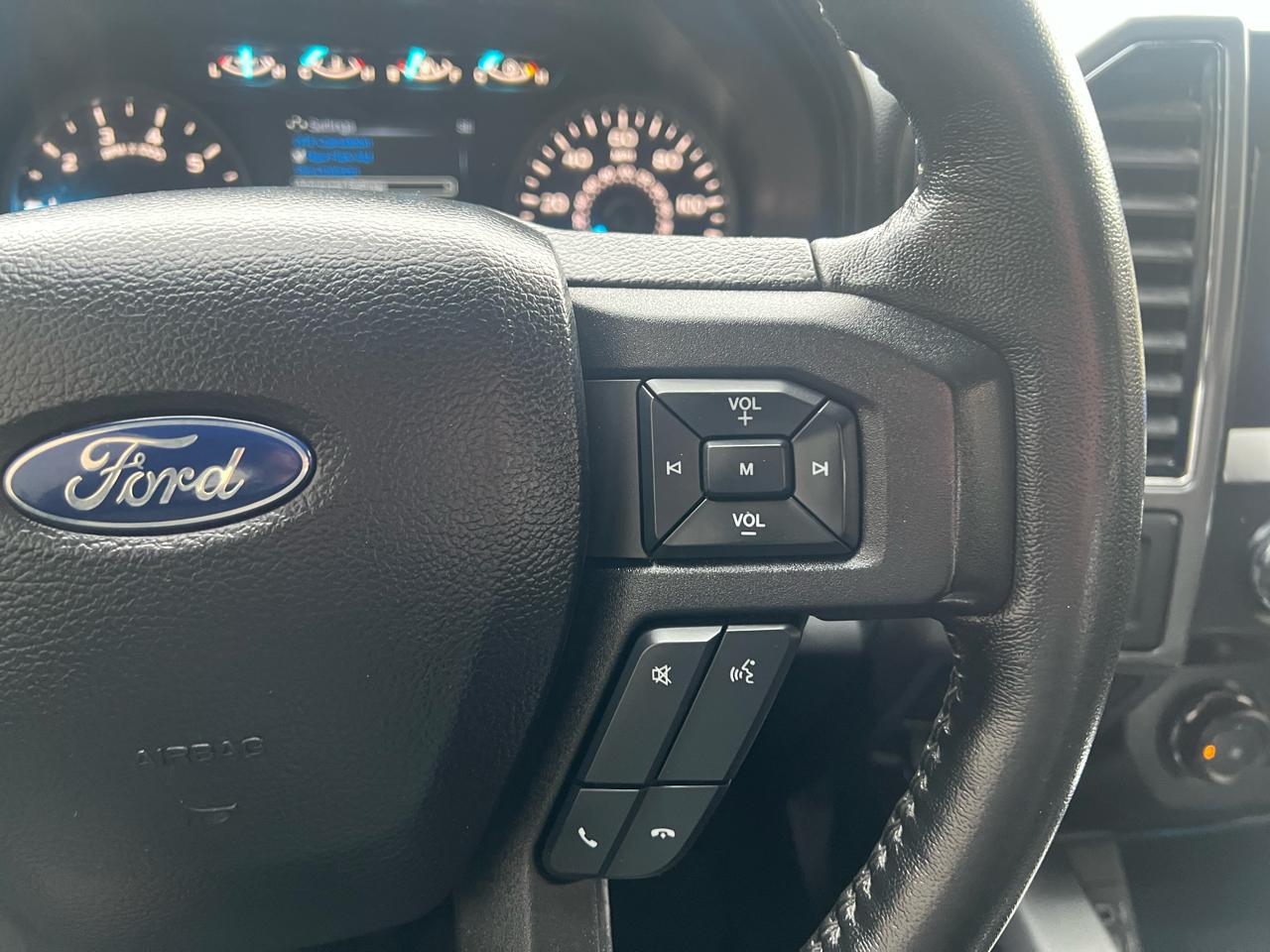 Ford F-150 XLT 4WD SuperCrew 5.5' Box 2020