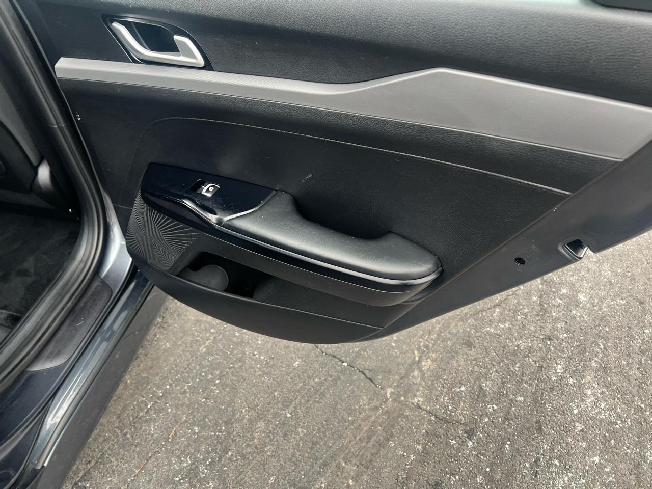 Kia K5 LXS Auto FWD 2021