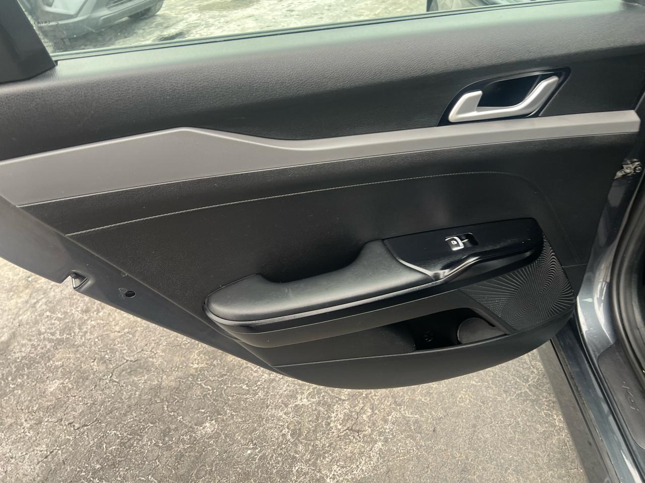 Kia K5 LXS Auto FWD 2021