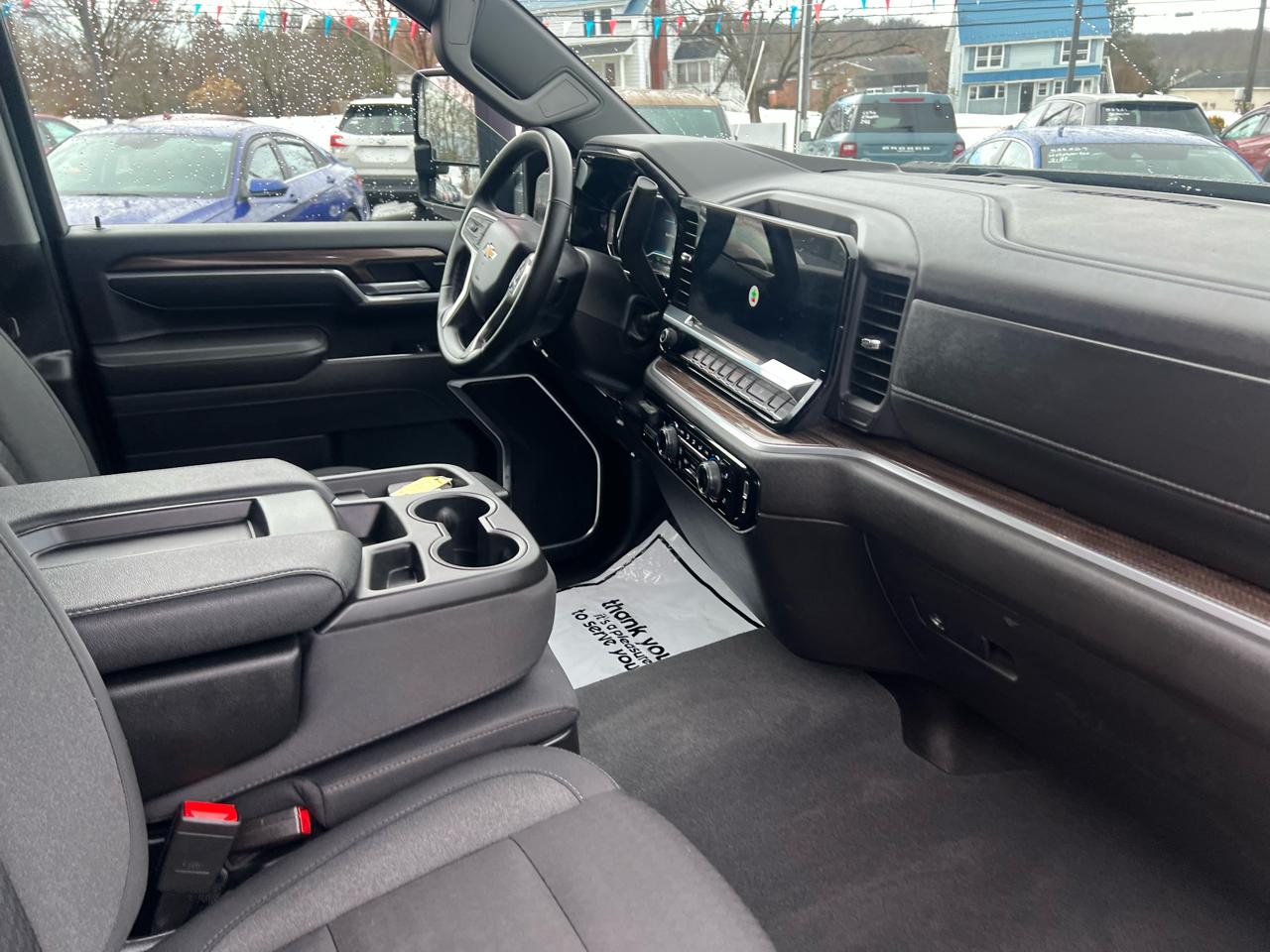 Chevrolet Silverado 2500HD 4WD Crew Cab 172" LT 2025