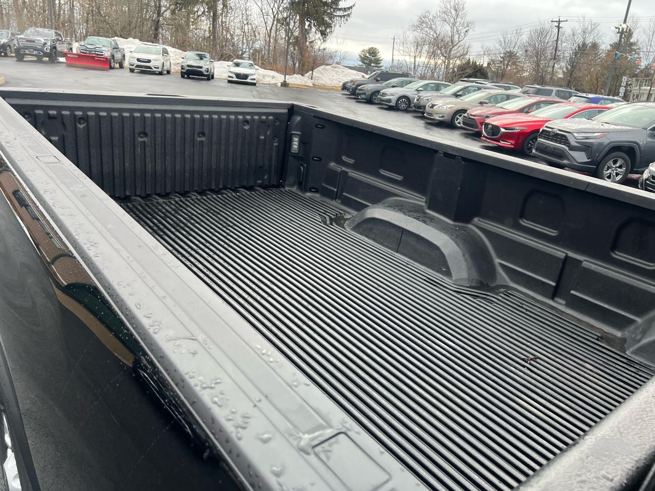 Chevrolet Silverado 2500HD 4WD Crew Cab 172" LT 2025