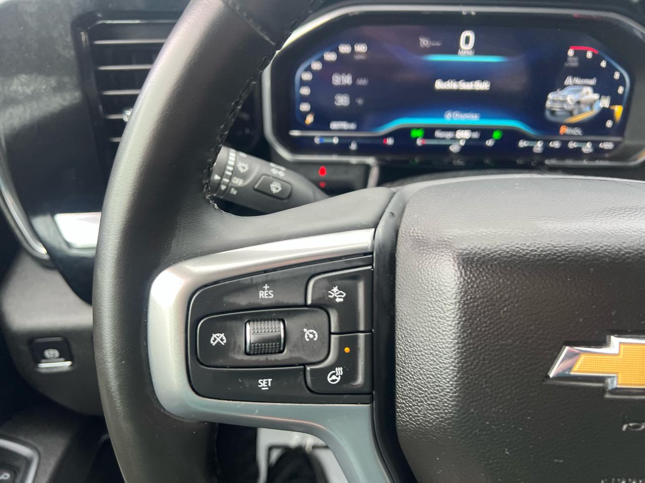 Chevrolet Silverado 2500HD 4WD Crew Cab 172" LT 2025