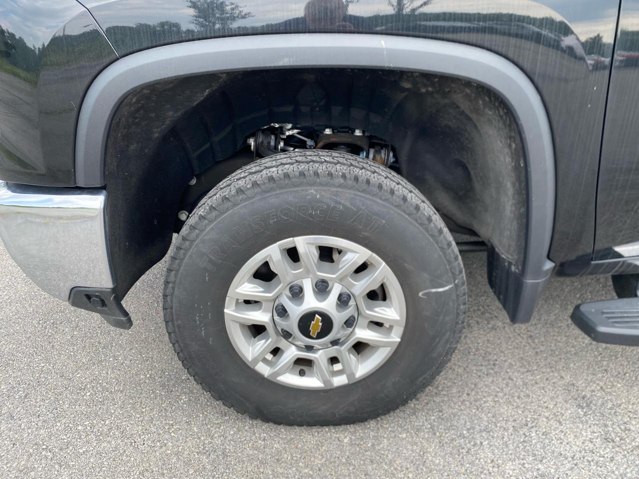 Chevrolet Silverado 2500HD 4WD Crew Cab 172" LT 2025