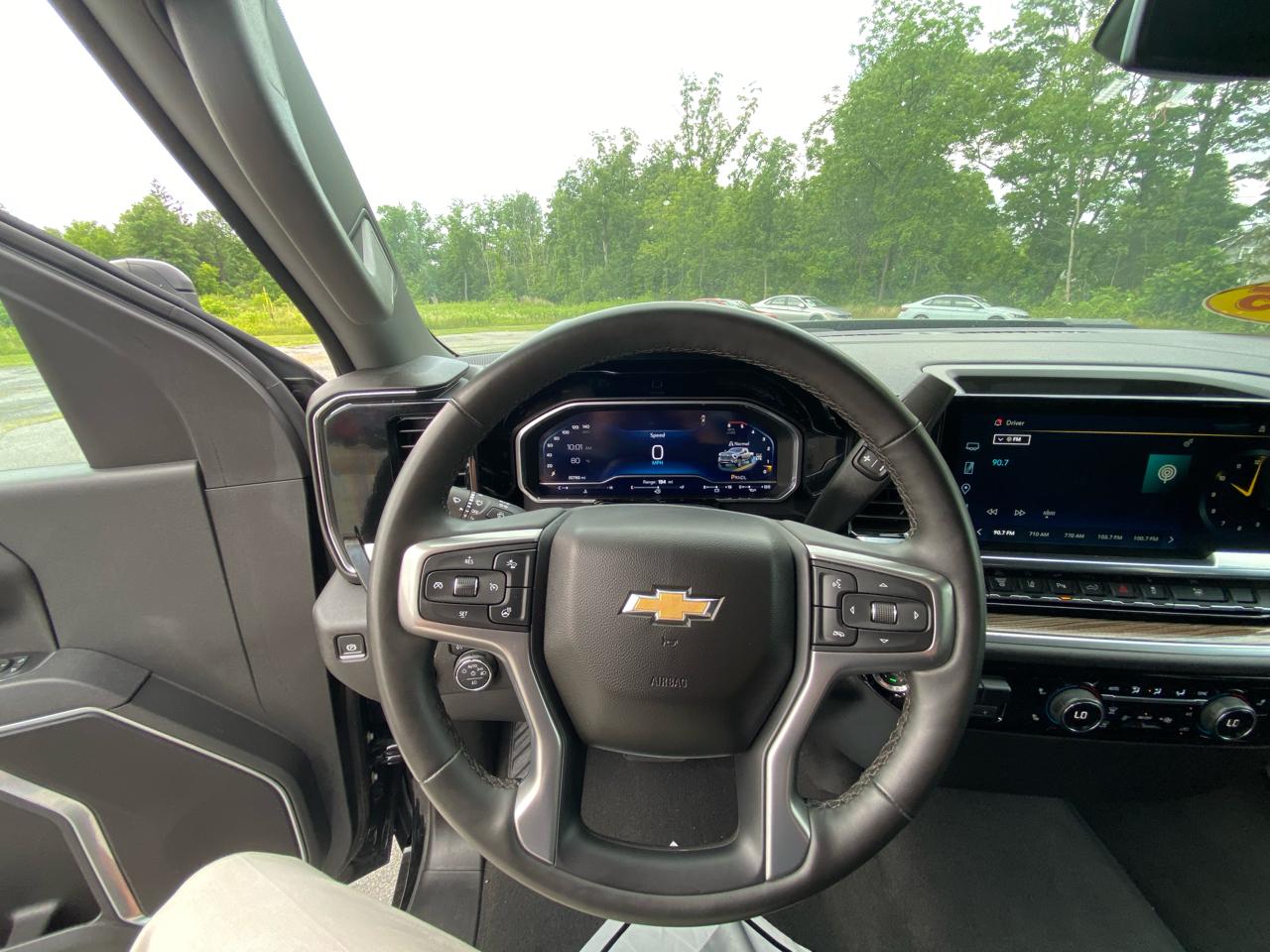 Chevrolet Silverado 2500HD 4WD Crew Cab 172" LT 2025