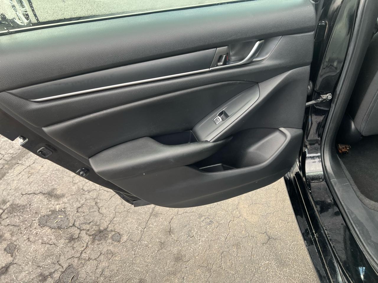 Honda Accord Sedan LX 1.5T CVT 2020