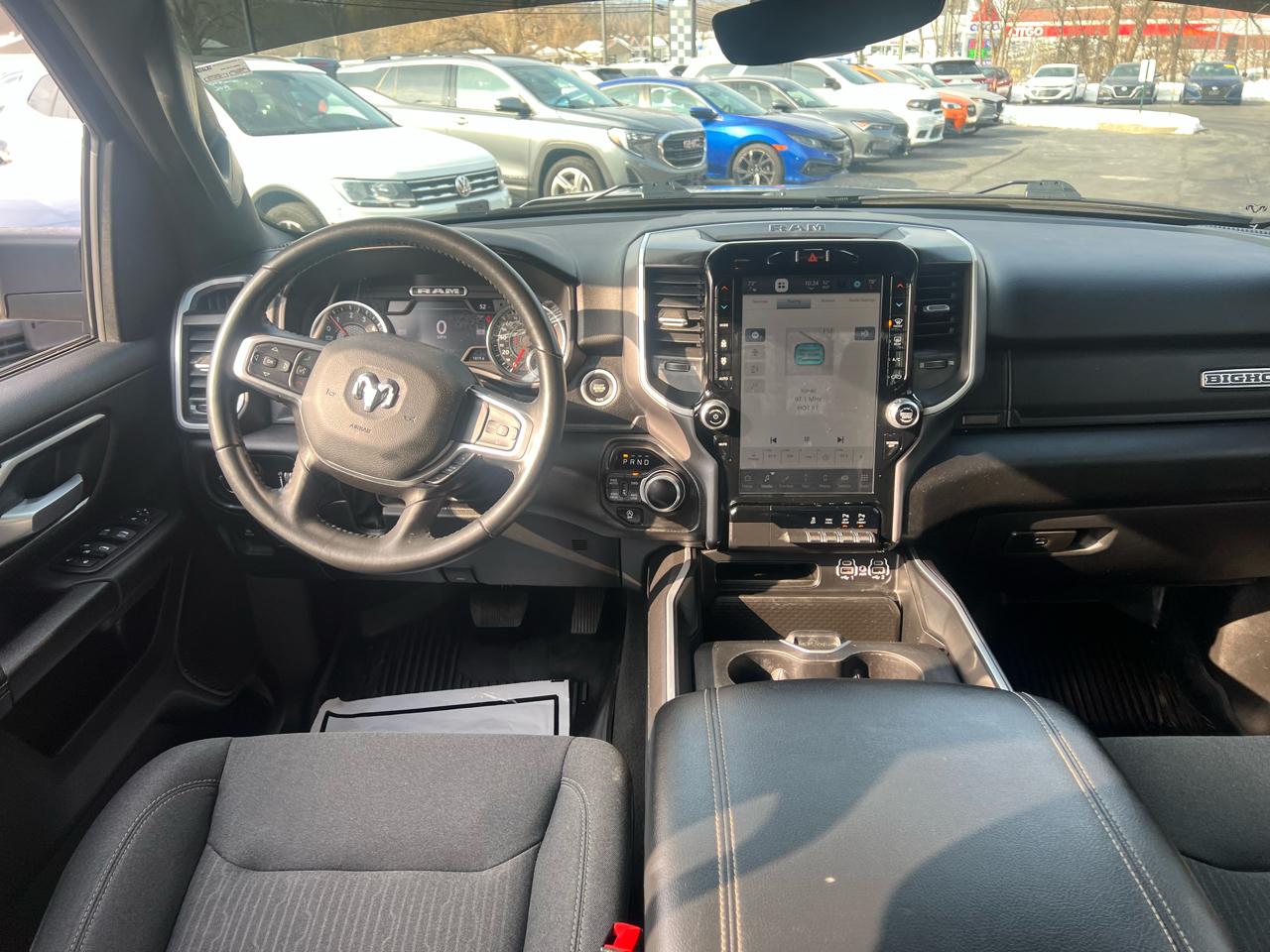 RAM 1500 Big Horn 4x4 Crew Cab 5'7" Box 2023