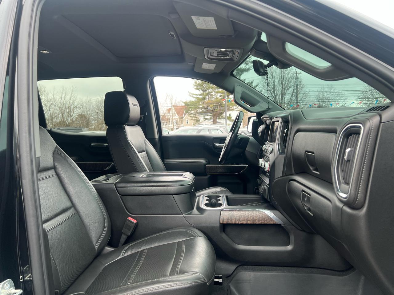 GMC Sierra 1500 4WD Crew Cab 147" Denali 2019