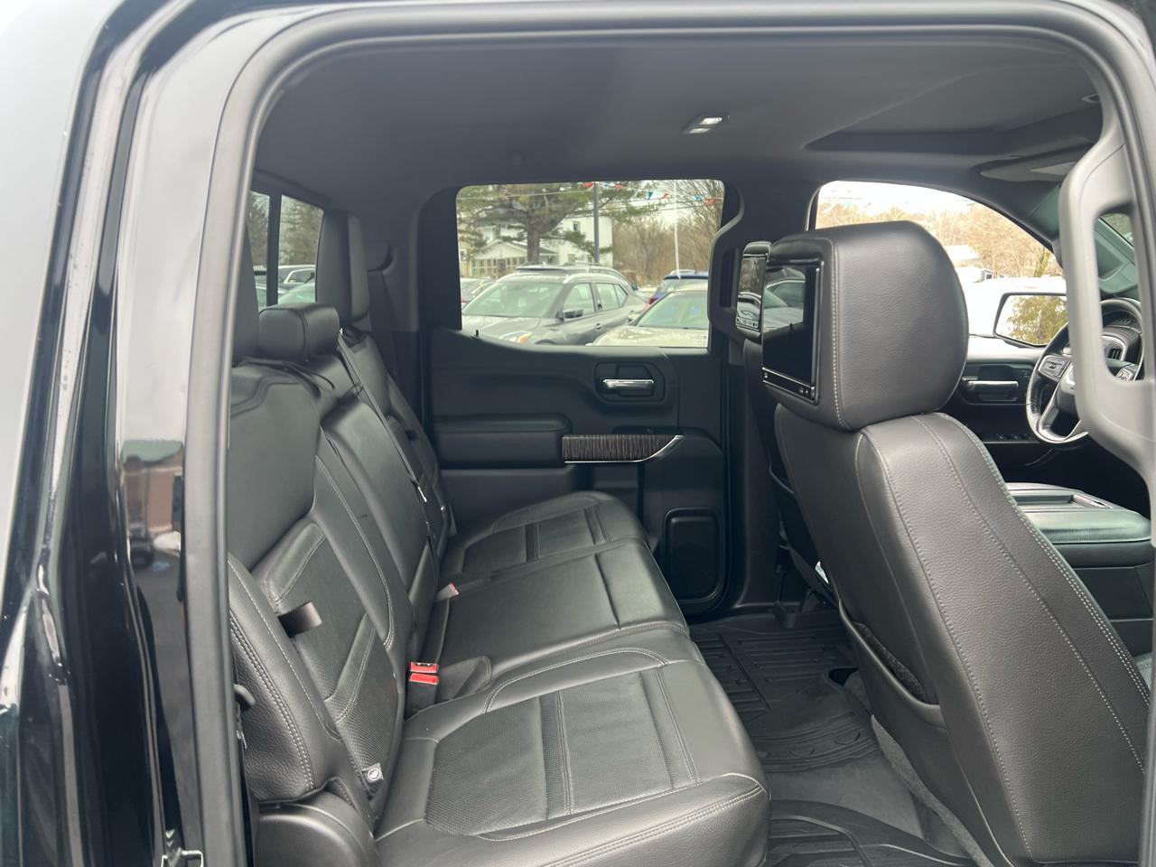 GMC Sierra 1500 4WD Crew Cab 147" Denali 2019