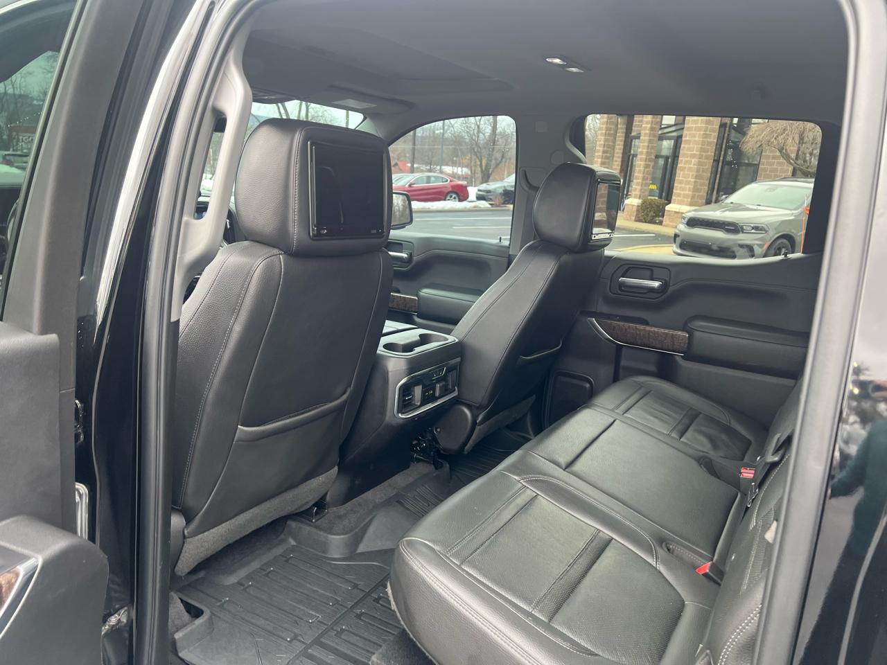GMC Sierra 1500 4WD Crew Cab 147" Denali 2019