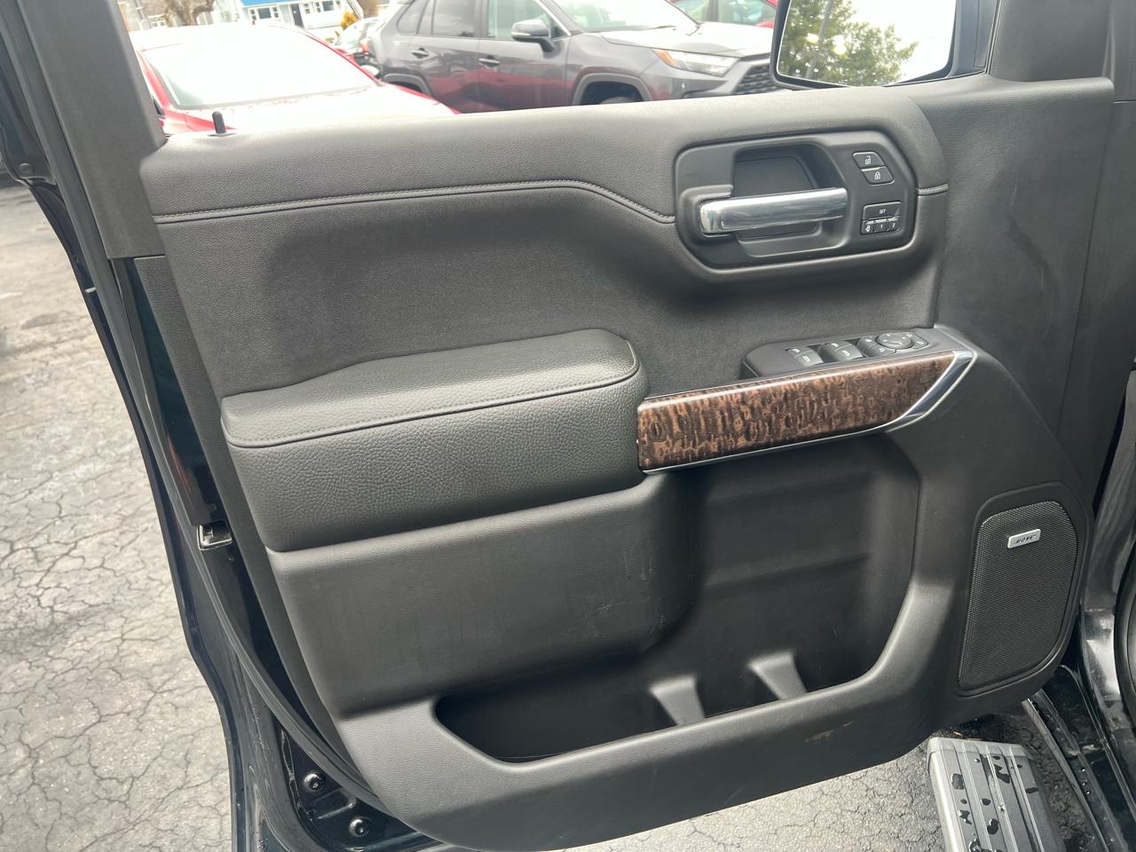 GMC Sierra 1500 4WD Crew Cab 147" Denali 2019