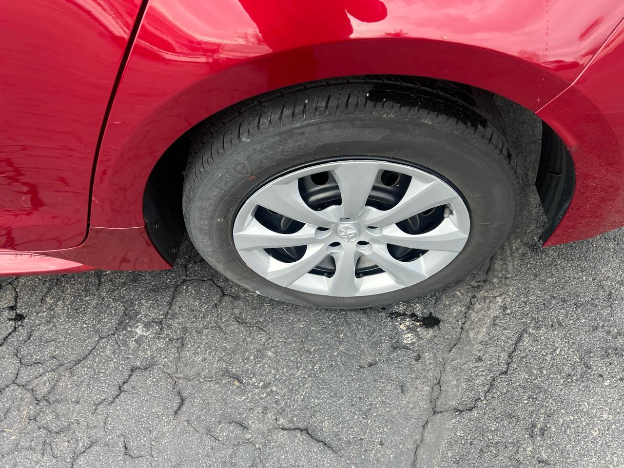 Toyota Corolla LE CVT (Natl) 2023